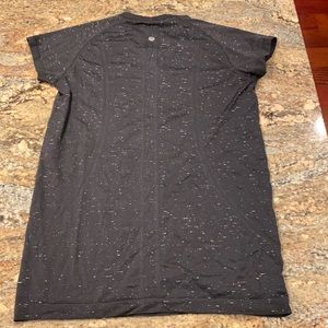 Lulu swifty tech tee